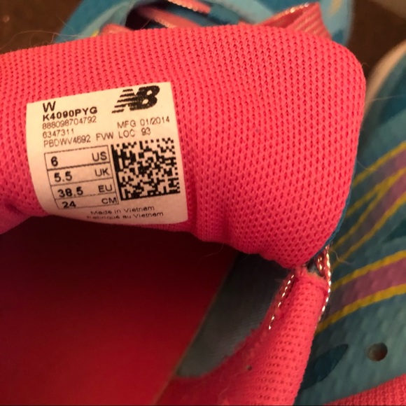 New Balance shoes - Picture 5 of 5